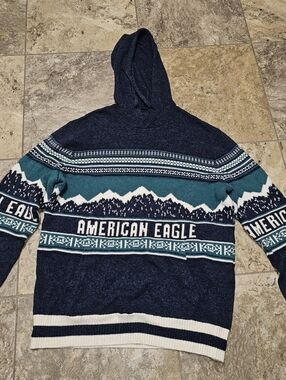 American Eagle Pullover Hooded sweater Logo Soft Men’s Sz L Graphic Mountains
